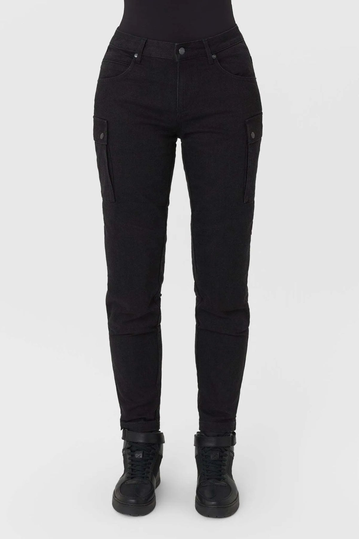 MILA CARGO BLACK – moteriški chino stiliaus „Cordura®“ motociklininkės džinsai