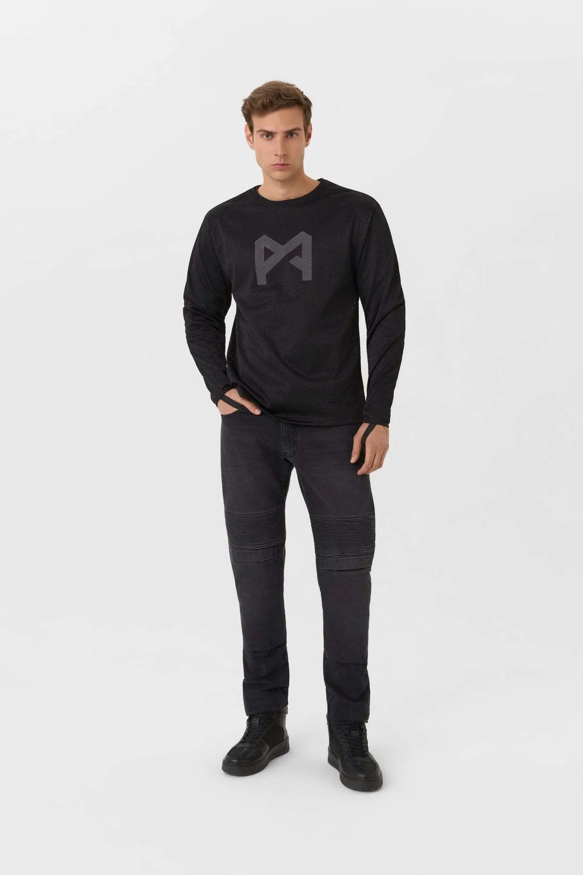 VAYU RUNA – unisex tinkliniai marškinėliai
