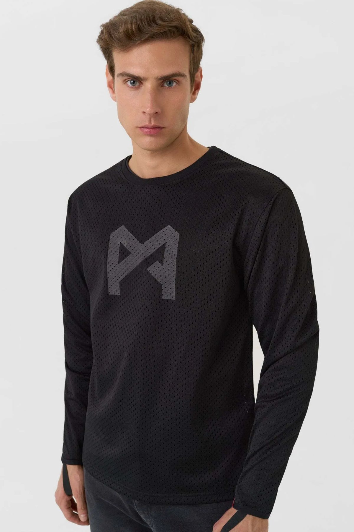 VAYU RUNA – unisex tinkliniai marškinėliai